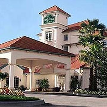 Baymont By Wyndham Lubbock - Downtown Civic Center Hotel Екстериор снимка
